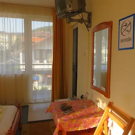 Стаи За Гости Сотиров Guest house